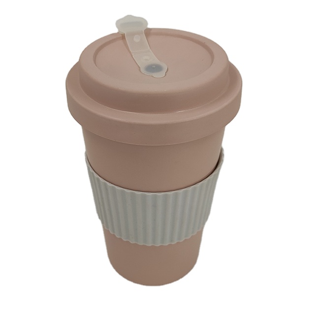 Serving custom printed takeaway bamboo fiber coffee cup with bamboo fiber lid and silicone sleeve